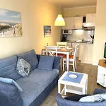 Apartment 348, Seepark *