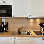 Apartment 348, Seepark *