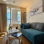 348, Seepark Apartment