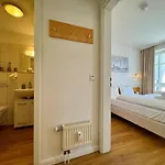 348, Seepark *